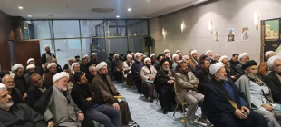 جلسه هم اندیشی روحانیون و مداحان کاروان های زائران ایرانی در کربلا 4