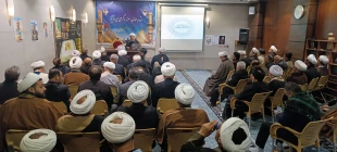جلسه هم اندیشی روحانیون و مداحان کاروان های زائران ایرانی در کربلا 7