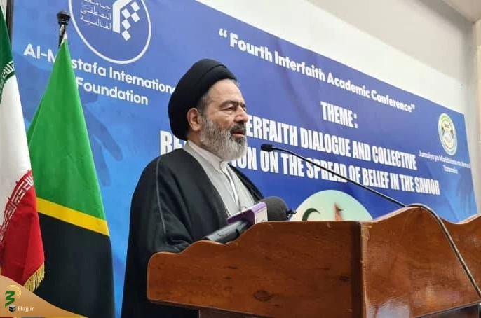 حجت الاسلام و المسلمین نواب:

منجی باوری از آینده ای روشن خبر می دهد 2