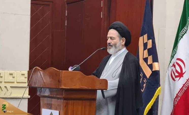 حجت الاسلام و المسلمین نواب:

منجی باوری از آینده ای روشن خبر می دهد 4