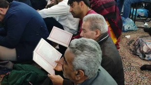 برگزاری دعای کمیل و ندبه در خیمه‌گاه حسینی 7