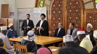 ممثل الولی الفقیه فی جمع المثقفین من أبناء یوغندا؛ عدو المسلمین هو عدو کافة المسلمین 2