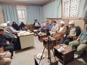 نشست هم‌اندیشی عوامل دفتر نمایندگی بعثه در مدینه منوره