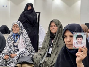برگزاری جلسه انس و معرفت با حضور مسئول بعثه رهبری در مکه