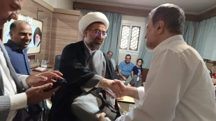بررسی راهکارهای تسهیل امور زائرین در نشست نماینده بعثه با فرهیختگان کاروان‌های مدینه النبی 6
