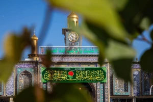 به مناسبت میلاد حضرت زهرا (س) ،

حرم حسینی آذین بندی شد