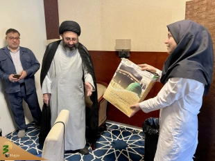 تقدیر از بانوان کادر درمان هیئت پزشکی ایران در مکه 4
