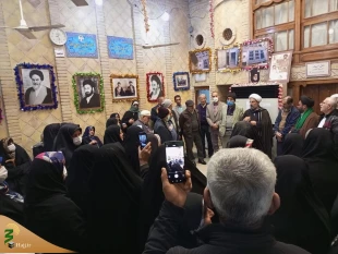 

برنامه روایتگری بیت حضرت امام راحل ره در بعثه نجف اشرف 2