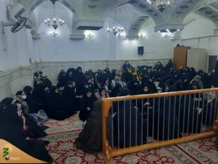 

برگزاری دعای ندبه در حرم مطهر امیرالمومنین علی (ع) در نجف اشرف 2