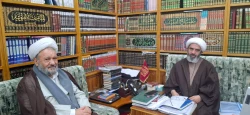 دیدار مسئول دفتر نمایندگی بعثه در عراق با امام جماعت و مسئول شرعیات حرم حسینی 2