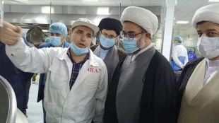 بازدید نماینده بعثه از آشپزخانه مرکزی زین در مدینه منوره 8