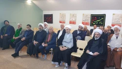 

جلسه هم اندیشی خادمان فرهنگی کاروان های عتبات عالیات در نجف  2