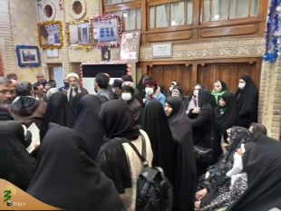 

برنامه روایت گری در بیت حضرت امام خمینی (ره) در نجف 2