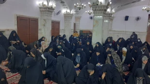 

برگزاری دعای ندبه در حرم مطهر امیرالمومنین علی (ع) در نجف اشرف 2
