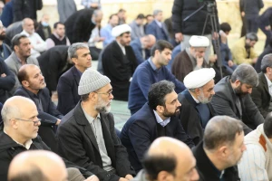 نماینده ولی فقیه در امور حج و زیارت؛

به هر پیامی اعتماد نکنید+فیلم