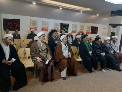 

جلسه هم اندیشی خادمان فرهنگی کاروان های عتبات عالیات در نجف 2
