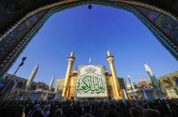 برافراشته شدن پرچم جدید بر فراز گنبدحرم امیرالمؤمنین علی علیه‌السلام 9