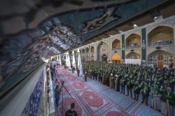 برافراشته شدن پرچم جدید بر فراز گنبدحرم امیرالمؤمنین علی علیه‌السلام 13