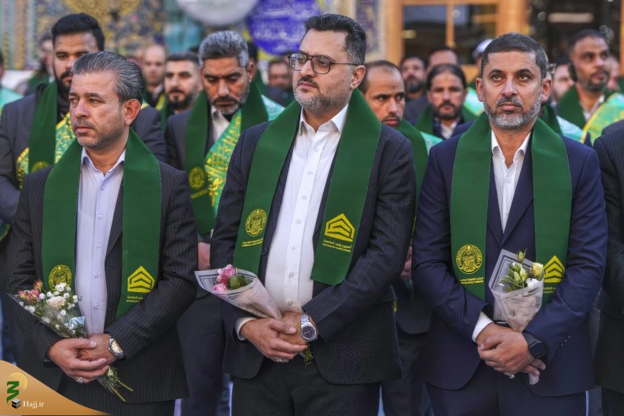 برافراشته شدن پرچم جدید بر فراز گنبدحرم امیرالمؤمنین علی علیه‌السلام 7