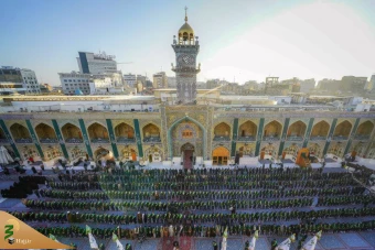 برافراشته شدن پرچم جدید بر فراز گنبدحرم امیرالمؤمنین علی علیه‌السلام 15