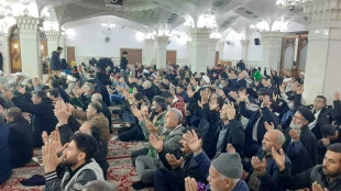 

برگزاری دعای روح بخش کمیل در حرم مطهر امیرالمومنین علی (ع) در نجف اشرف 2