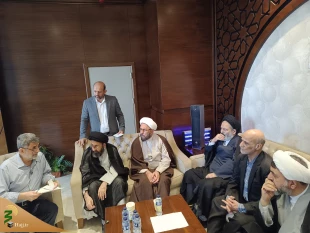 گفتگوی بدون واسطه نماینده ولی فقیه با زائرین هتل «واحه‌الرفاع» مکه مکرمه 9