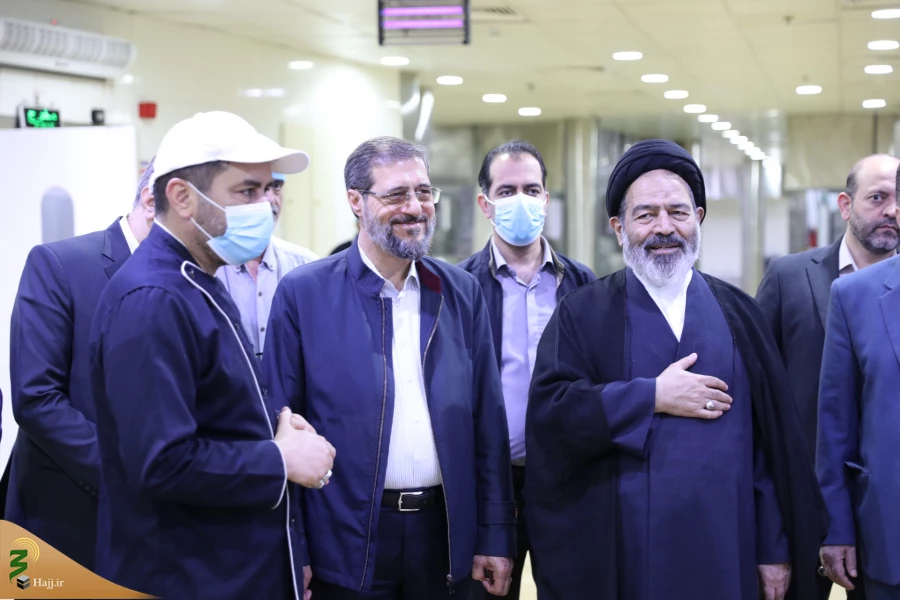 بازدید حجت الاسلام والمسلمین نواب از آشپزخانه مرکزی مکه مکرمه 8