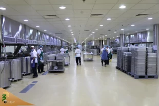 Supreme Leader's representative in Hajj and Pilgrimage affairs visits the Central Kitchen in Mecca   3