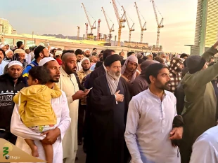 حجت‌الاسلام نواب در مدینه: گزارش تصویری دیدار صمیمانه سرپرست حجاج ایرانی با زائران ایرانی و خارجی در مسجد النبی و بقیع

 2