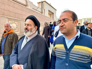 تقرير مصور عن اللقاء الحميم لرئيس بعثة الحجاج الإيرانيين مع الحجاج الإيرانيين و الأجانب في المسجد النبوي و البقيع