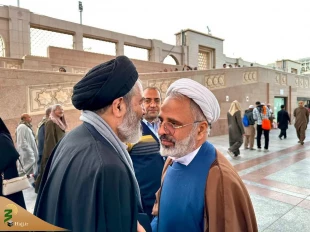 تقریر مصور عن اللقاء الحمیم لرئیس بعثة الحجاج الإیرانیین مع الحجاج الإیرانیین و الأجانب فی المسجد النبوی و البقیع 5