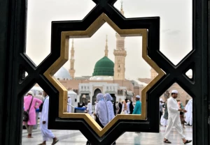 مسجدالنبی؛ جایی که زمان می‌ایستد و دعاها به آسمان اوج می‌گیرند