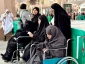 زیارت از دور: اشک‌ها و دعاهای زنان مسلمان در کنار بقیع | محنت فراق اهل‌بیت" 2