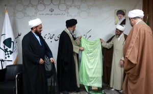 رونمایی از کتاب “ظهر روز اربعین