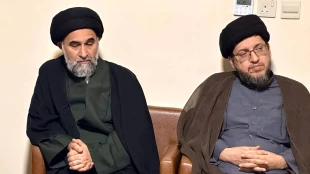 تاکید بر وحدت و استفاده از فرصت‌های معنوی،درنشست علما و اندیشمندان کاروان‌های اهل سنت بامسئولین بعثه مقام معظم رهبری در مدینه+عکس 5