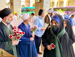 First caravan of Iranian Students Arrives in Medina: Beginning of Spiritual Journey of Umrah With  Warm Welcome 2