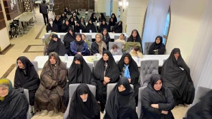 "مراسم انس و معرفت در هتل مختار بلازا با سخنرانی حجت الاسلام جعفر اسلامی فر برگزار شد" 14