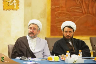 حجة الاسلام نواب؛ ینبغی تصمیم البرامج الثقافیة و التنفیذیة للحج و الزیارة وفقاً لاحتیاجات الیومیة للحجاج. 2