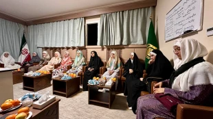 دیدار دانشجویان اهل تسنن با مسئول دفتر بعثه مقام معظم رهبری در مدینه: اهمیت انتقال تجربیات معنوی سفر حج+فیلم/عکس

 9