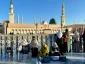 اشک و دعا زیر آفتاب مدینه؛ لحظه‌های ناب در حریم پیامبر مهربانی

 3