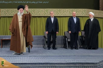 دیدار مسئولان نظام، نمایندگان کشورهای اسلامی و اقشار مختلف مردم با رهبر معظم انقلاب 14