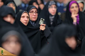 دیدار مسئولان نظام، نمایندگان کشورهای اسلامی و اقشار مختلف مردم با رهبر معظم انقلاب 70