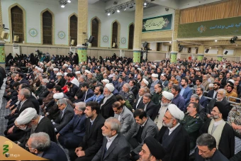 دیدار مسئولان نظام، نمایندگان کشورهای اسلامی و اقشار مختلف مردم با رهبر معظم انقلاب 20
