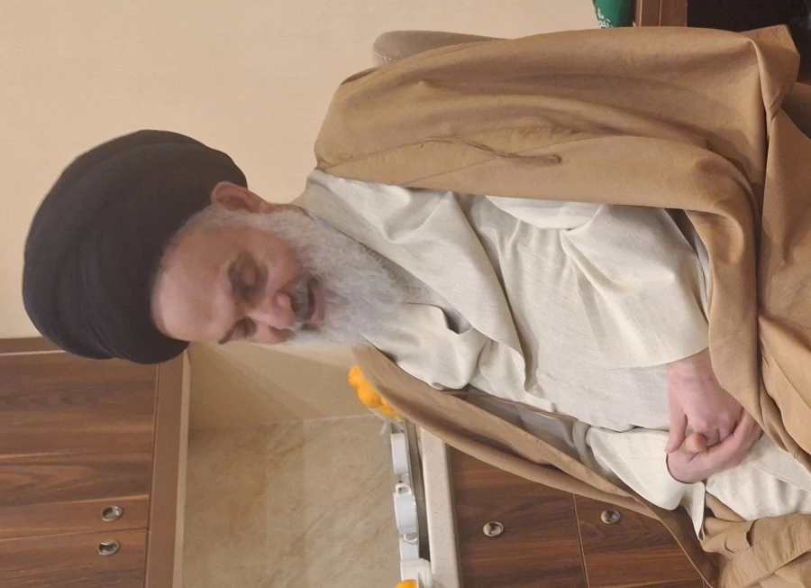 ملاقات مسئول بعثه مقام معظم رهبری در عراق با آیت‌الله حسینی بوشهری
