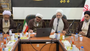 برگزاری جلسه خادمان فرهنگی در مکه با حضور مسئول دفتر بعثه رهبری 15