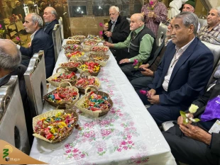 دانشجویان و زائران ایرانی در مدینه برگزار کردند؛

جشن میلاد امام حسین (ع) در در جوار حرم نبوی  2