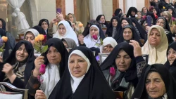 دانشجویان و زائران ایرانی در مدینه برگزار کردند؛

جشن میلاد امام حسین (ع) در در جوار حرم نبوی  2
