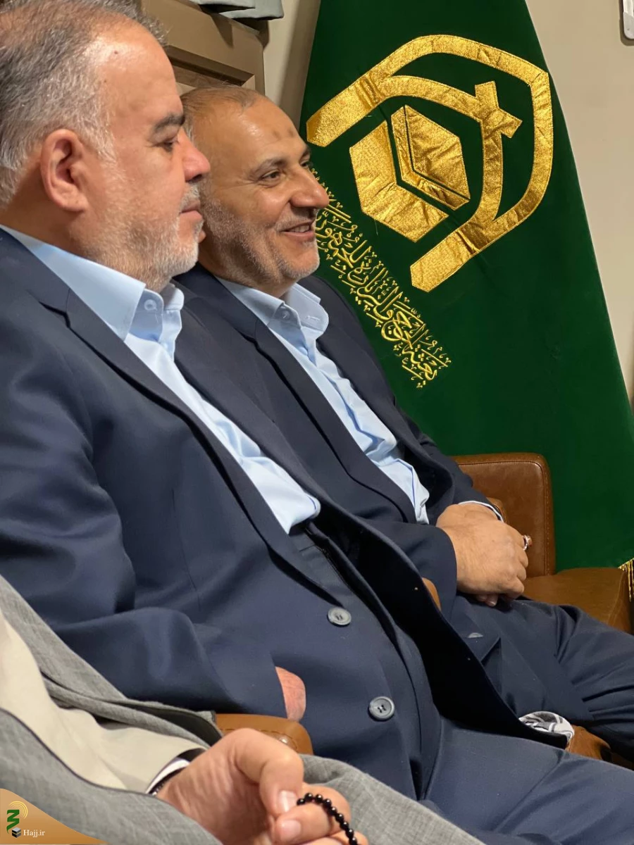 در سالروز ولادت حضرت قمر بنی هاشم و روز جانباز ؛

دیدار مسئول بعثه رهبری در مدینه با جانبازان دفاع مقدس  4