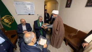 در سالروز ولادت حضرت قمر بنی هاشم و روز جانباز ؛

دیدار مسئول بعثه رهبری در مدینه با جانبازان دفاع مقدس  12