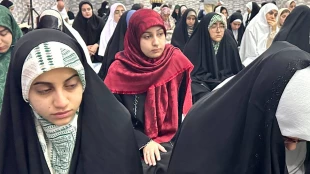 جشن میلاد حضرت عباس (ع) در هتل بلد طیّب با حضور دانشجویان برگزار شد 12
